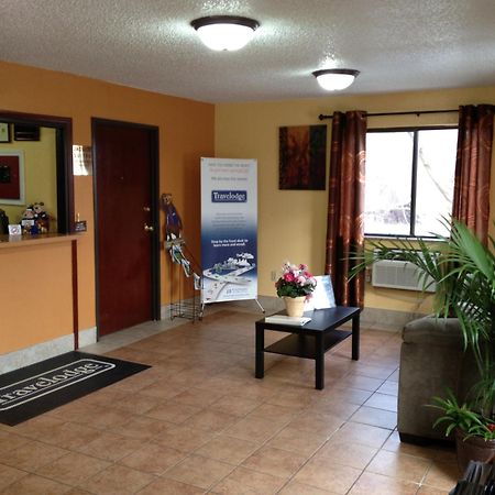 Travelodge by Wyndham Muskegon Eksteriør bilde