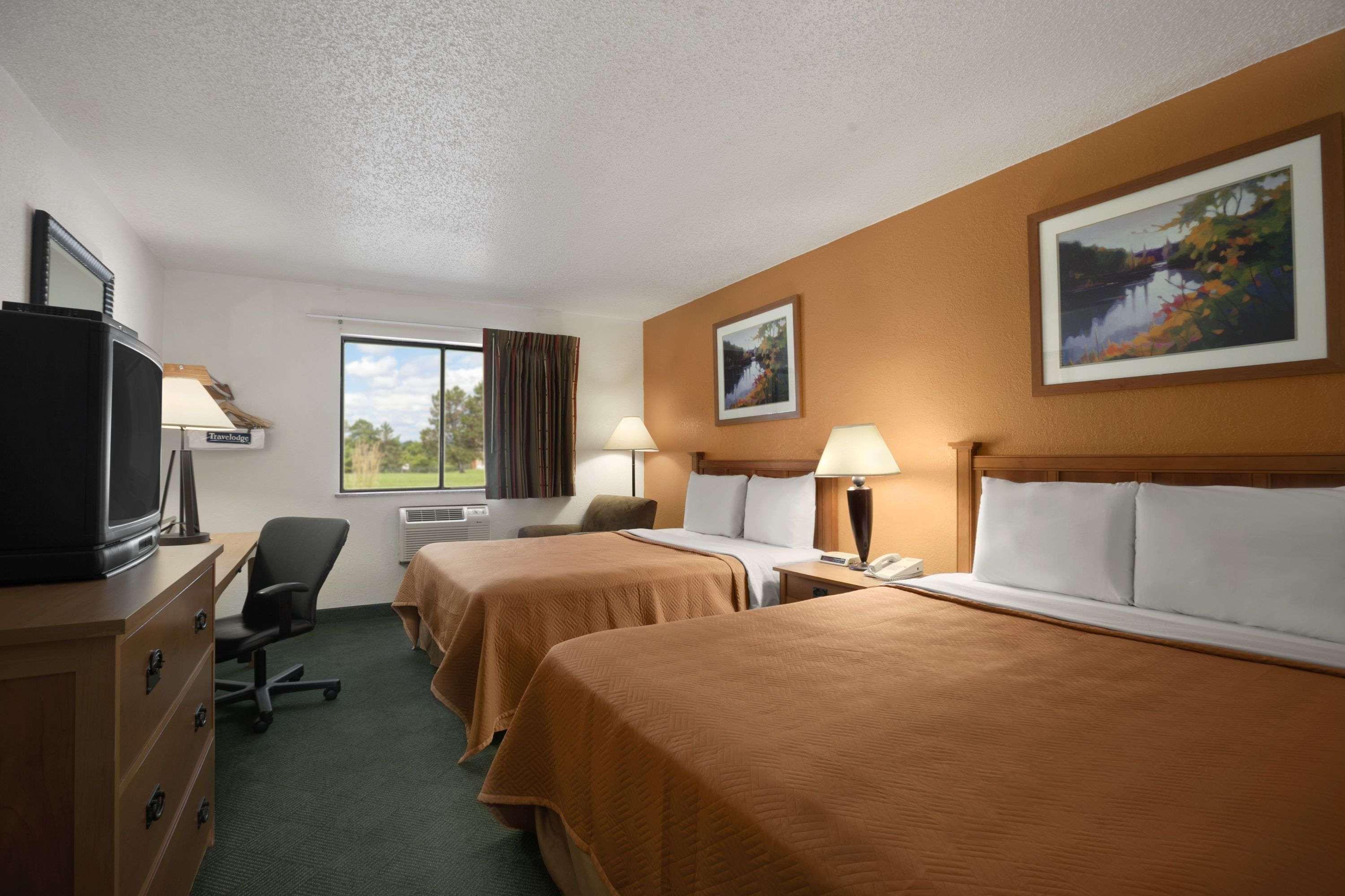 Travelodge by Wyndham Muskegon Eksteriør bilde